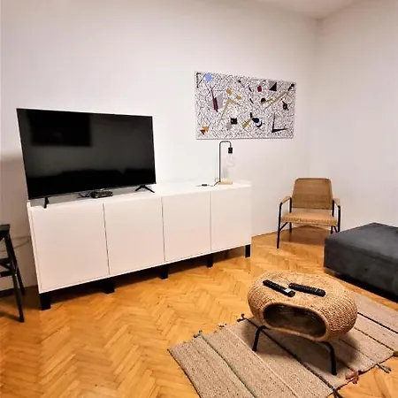 Arena Apartament *