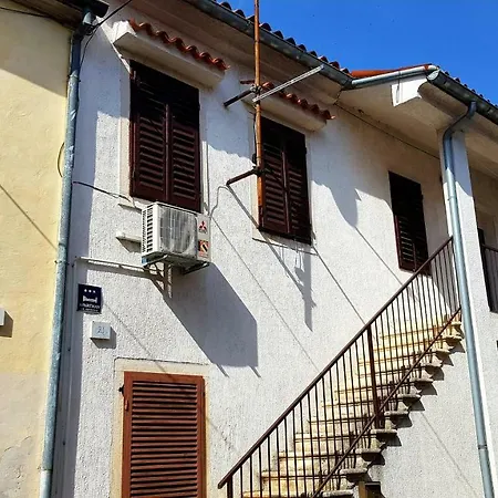 Apartament Arena